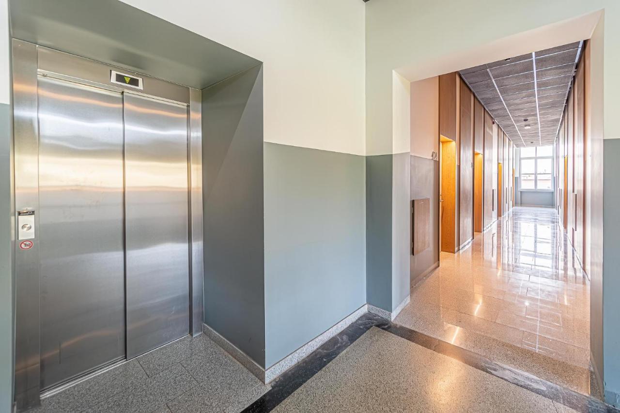 Ministerija Loft Apartment With Parking & Ac Kaunas Exterior foto